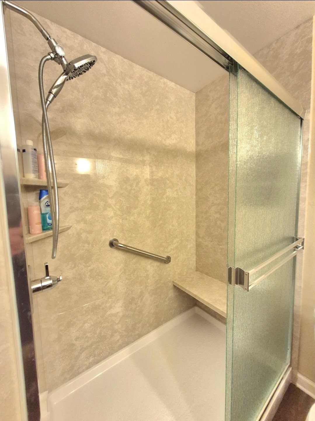 White Travertine with a Flat Pattern