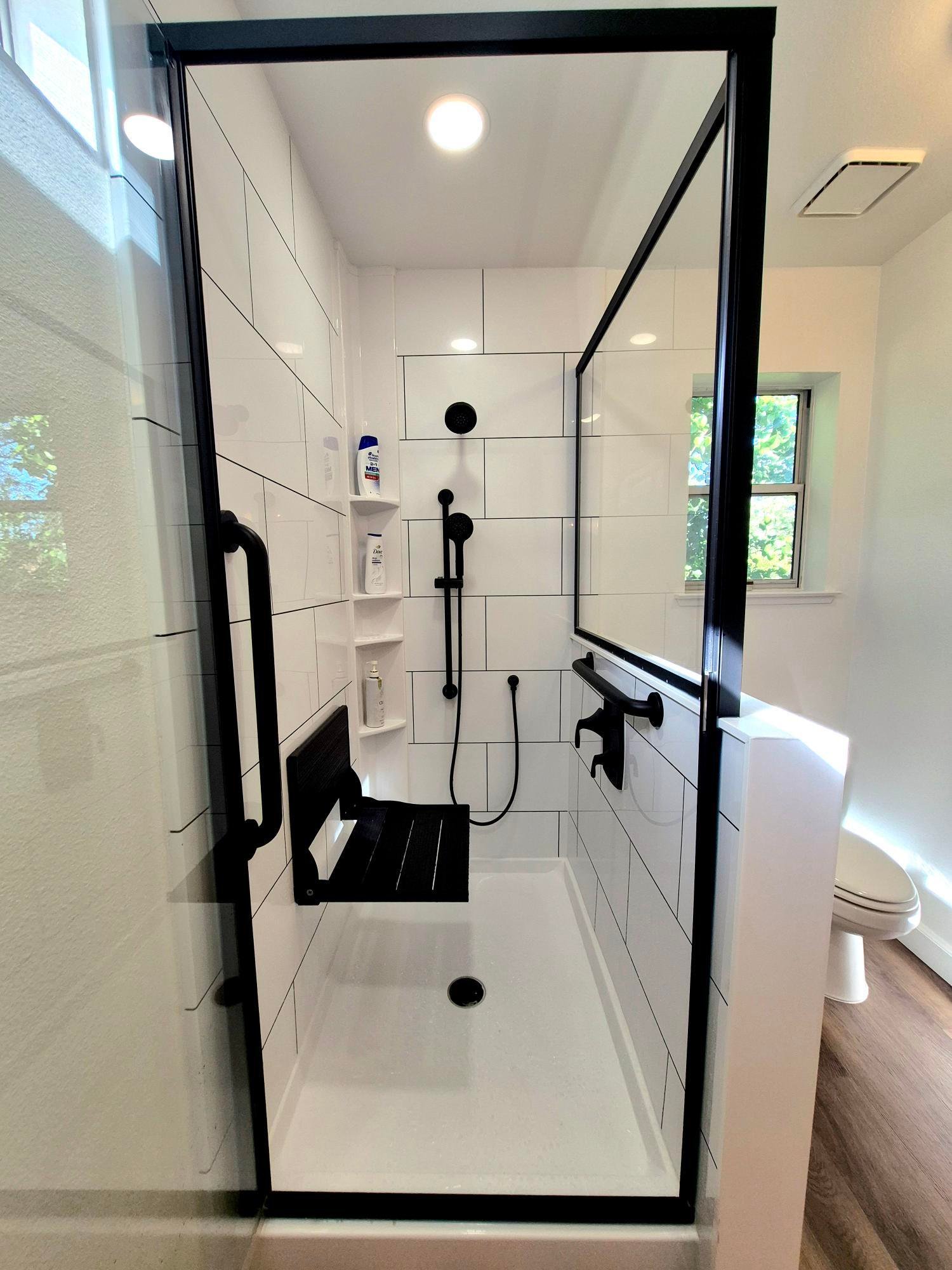 Walk-in Shower with Shower Seat 